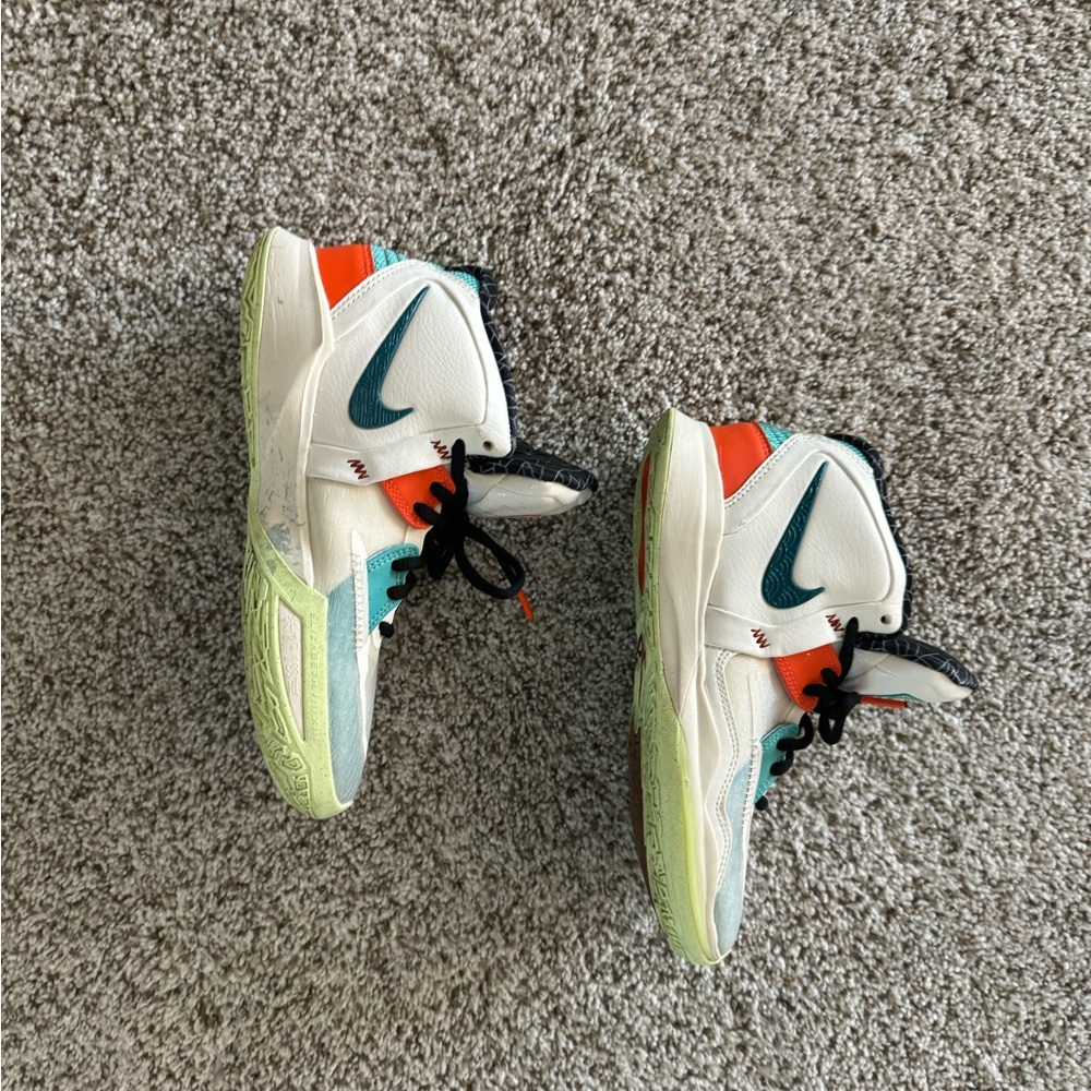 Nike Kyrie Infinity